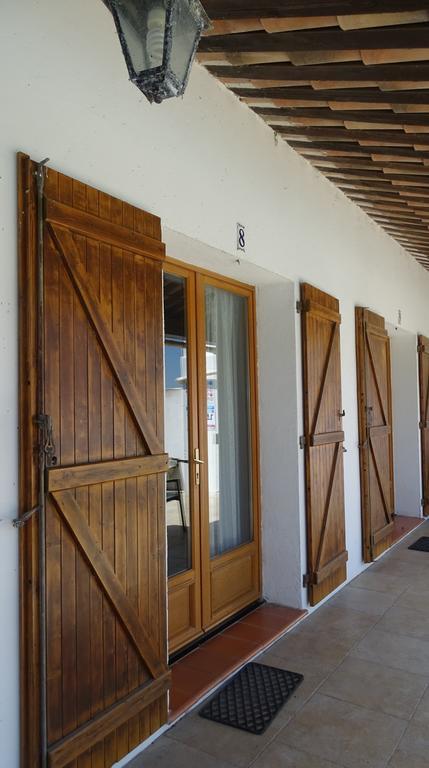 Auberge de la Fadaise Saintes-Maries-de-La-Mer Exterior foto